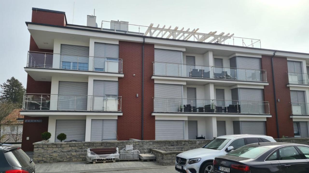 Apartament Rewal Exteriör bild